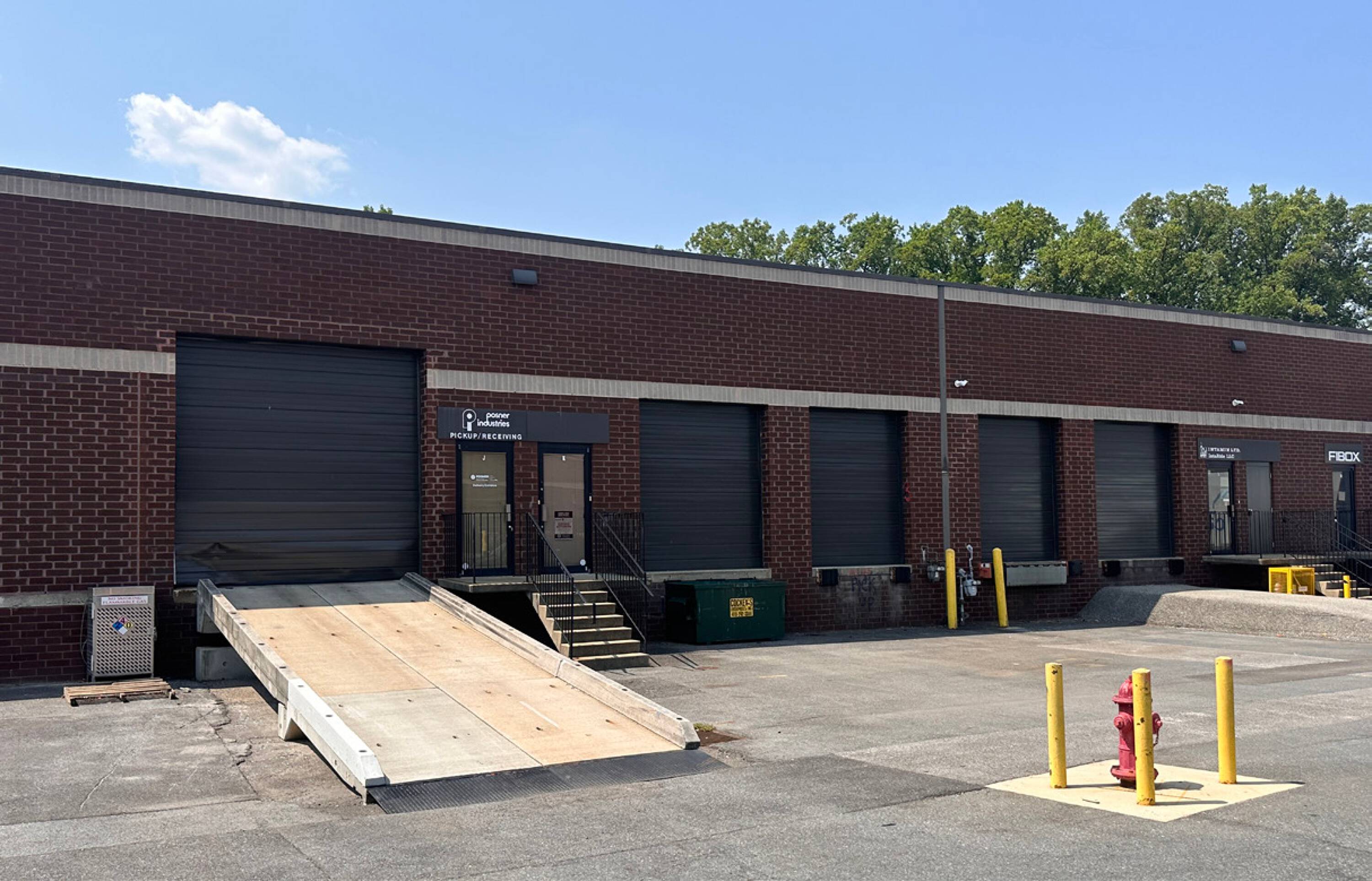 810 Cromwell Park Dr, Glen Burnie, MD 21061