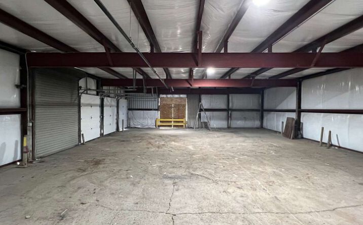 Pictures of Industrial property located at 1045 Matzinger Rd, Toledo, OH 43612 for lease - image #1