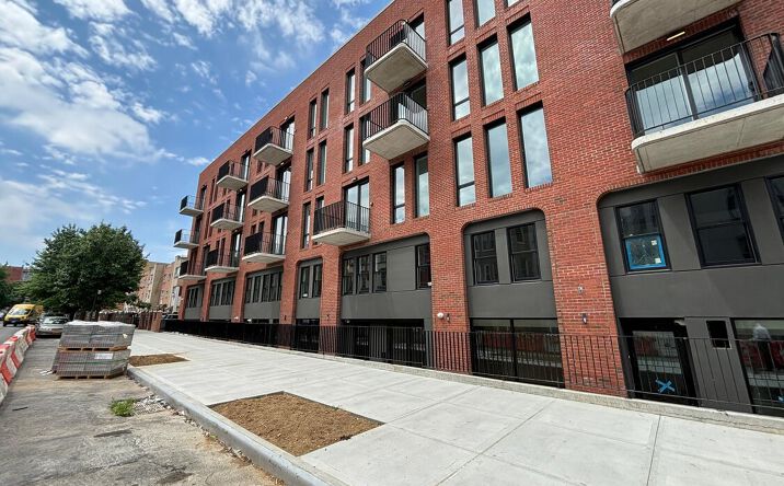 Pictures of Retail property located at 150 Noll St, Brooklyn, NY 11206 for lease - image #1