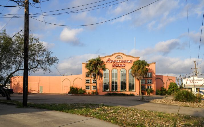 Pictures of Retail, Industrial property located at 13340 Leopard St, Corpus Christi, TX 78410 for lease - image #1