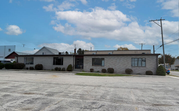 Pictures of Retail, Office property located at 979 York St, Hanover, PA 17331 for lease - image #1