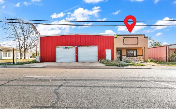 Pictures of Office property located at 1208 N Grant Street # B, Roma, TX 78584 for lease - image #1