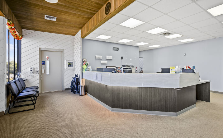Pictures of Office property located at 7511 W Arrowhead Ave, Kennewick, WA 99336 for lease - image #1