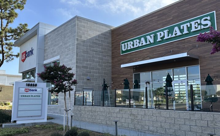 Pictures of Retail property located at 18000 Brookhurst St, Fountain Valley, CA 92708 for lease - image #1