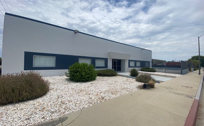 Pictures of Industrial property located at 20338-20346 Corisco St & 9016 Fullbright Ave, Chatsworth, CA 91311 for lease - image #1