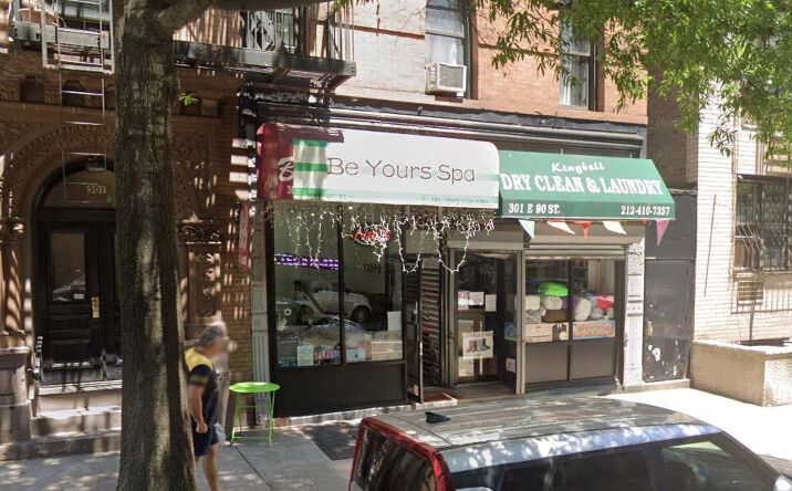 Pictures of Retail property located at 301 E 90th St, New York, NY 10128 for lease - image #1