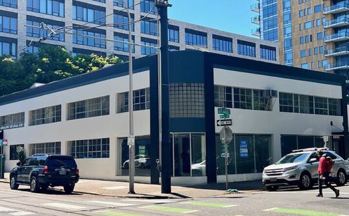 Pictures of Retail property located at 11th & Flanders, Portland, OR 97232 for sales - image #1