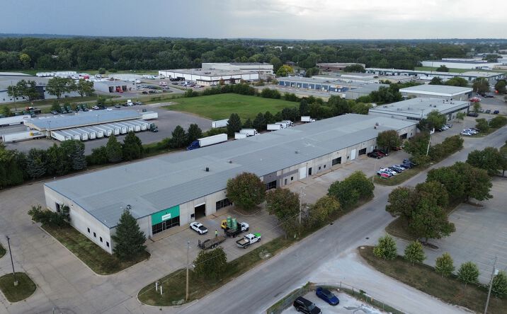 Pictures of Office, Industrial property located at 1800 Dixon St, Des Moines, IA 50316 for lease - image #1