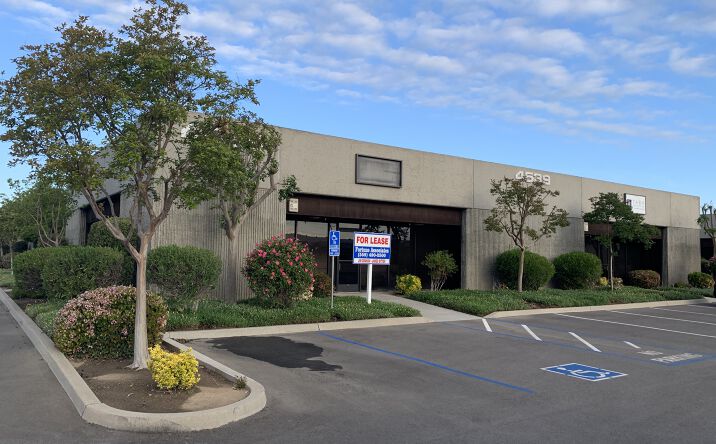 Pictures of Office property located at 4539 N Brawley Ave, Fresno, CA 93722 for lease - image #1
