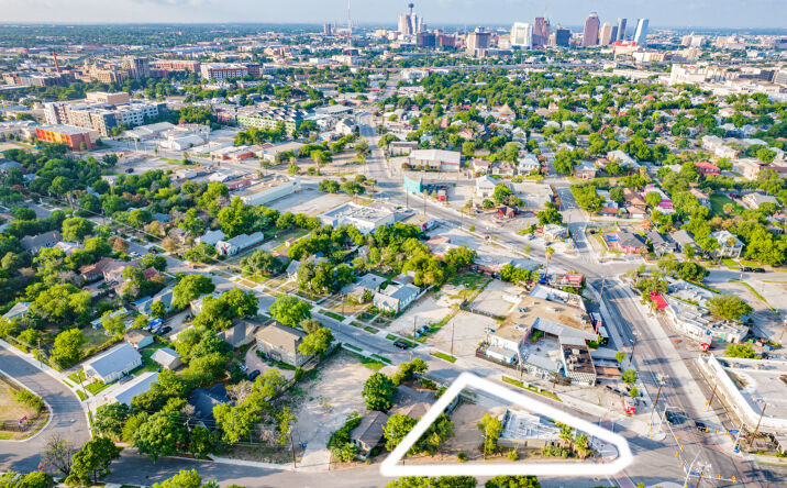 Pictures of Retail property located at 601 E Ashby Pl, San Antonio, TX 78212 for lease - image #1