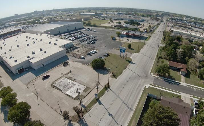 Pictures of Land property located at 1405 S. Cherry Ln., White Settlement, TX 76108 for lease - image #1