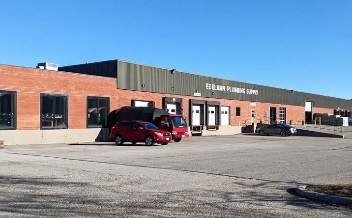 Pictures of Office, Industrial property located at 26201 Richmond Rd, Bedford Heights, OH 44146 for lease - image #1