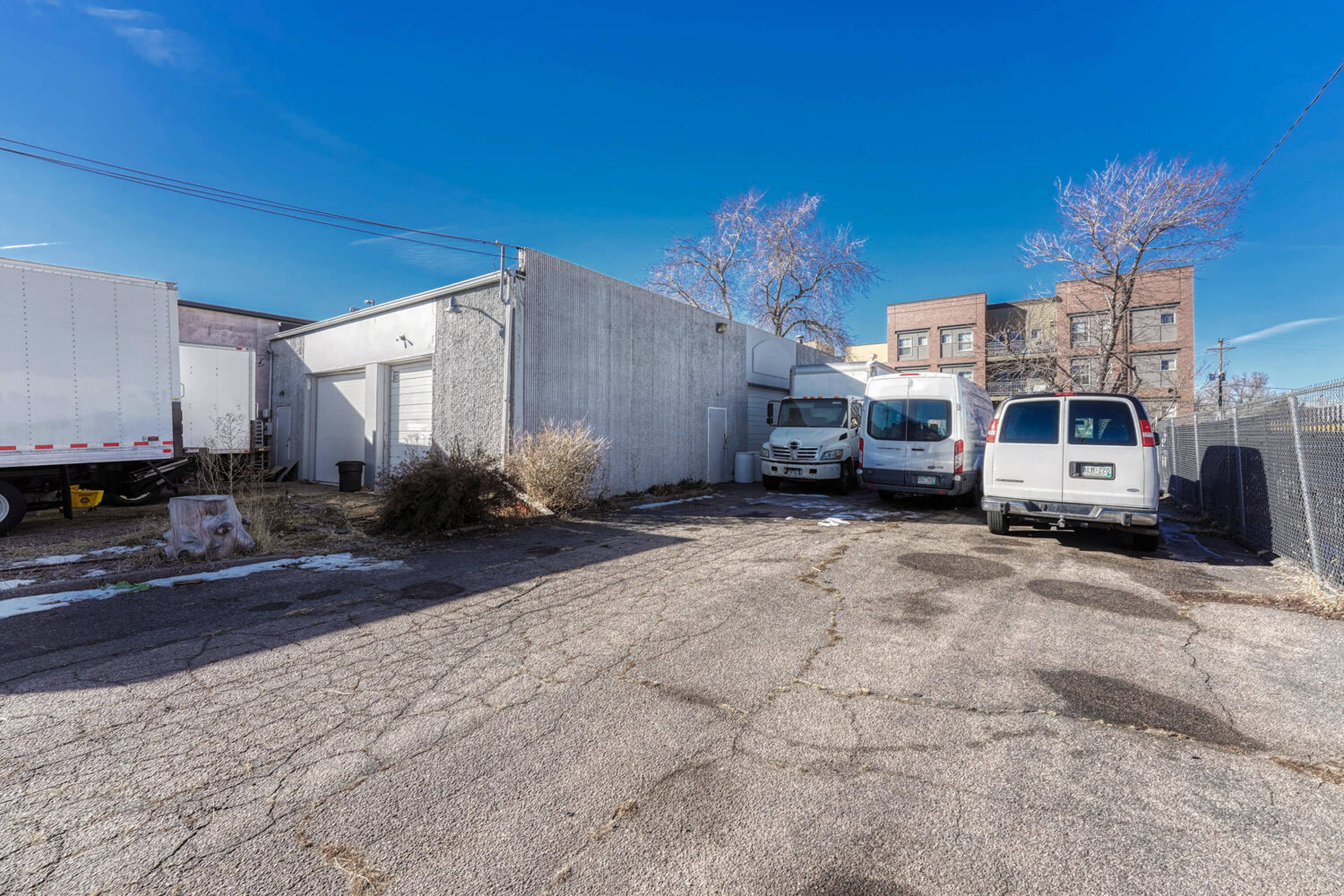 1430 Dallas St, Aurora, CO 80010