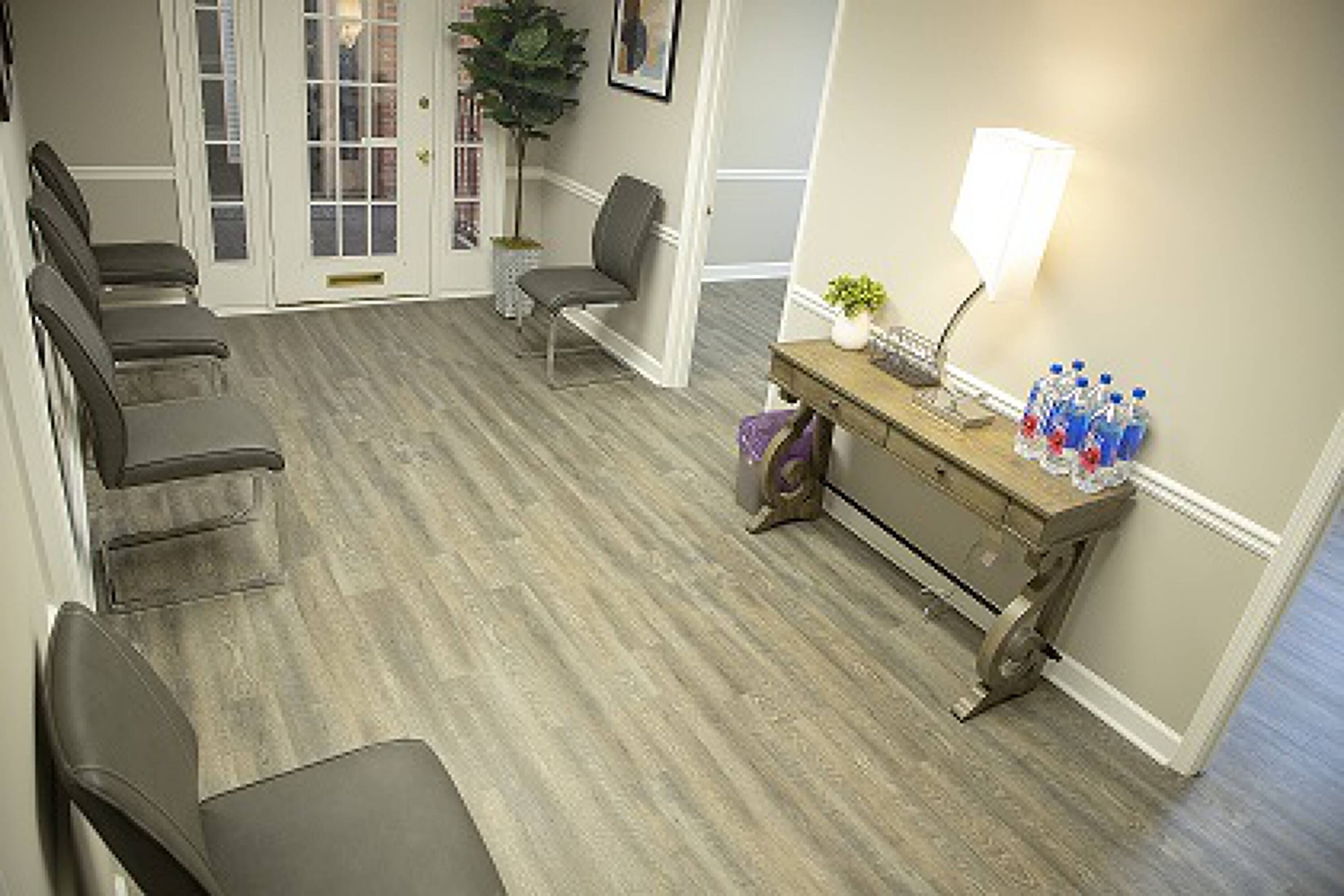 425 E Crossville Rd, Roswell, GA 30075