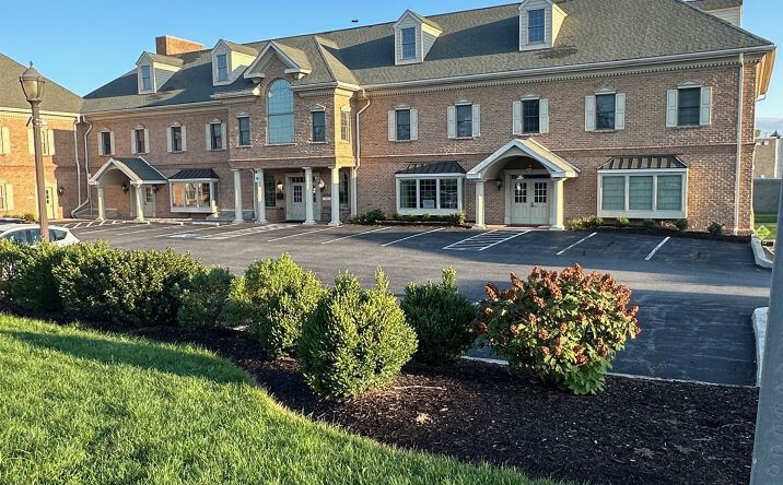 Pictures of Office property located at 1129 W Governor Rd, Hummelstown, PA 17036 for lease - image #1