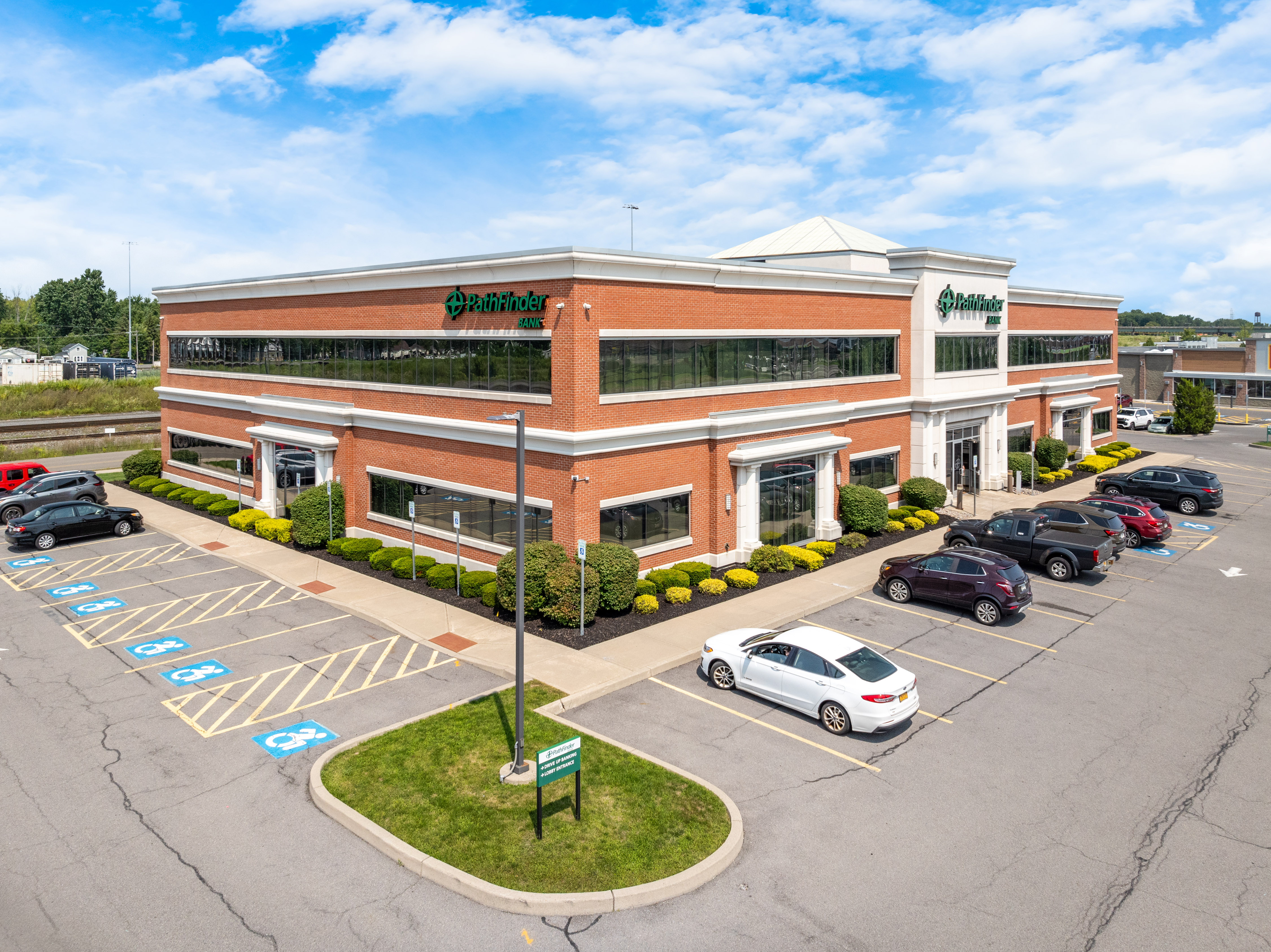 6611 MANLIUS CENTER RD # 6641 East Syracuse NY 13057-3913 APN: 312601 ...
