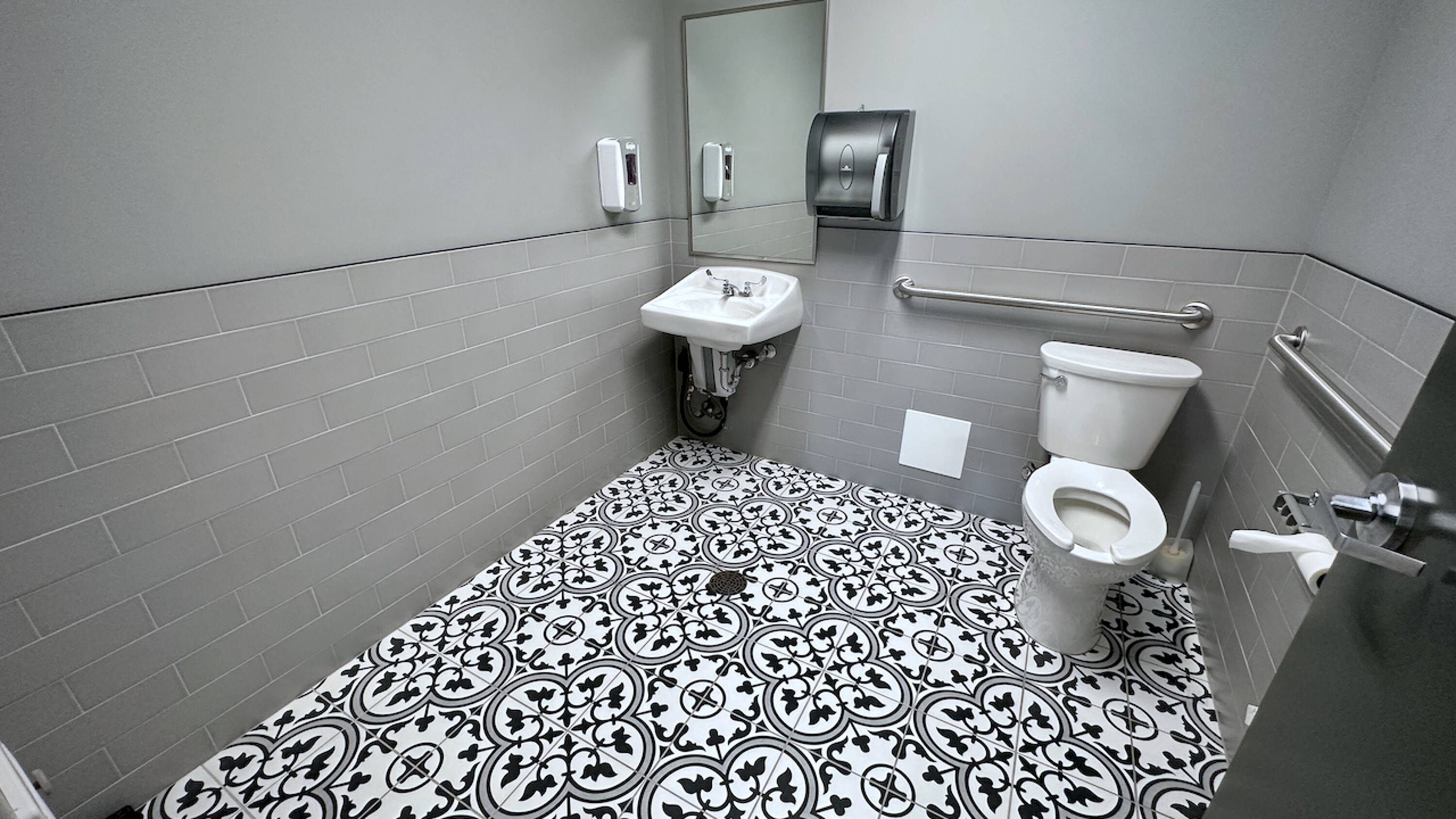 3825 NW 166th St, Edmond, OK 73012