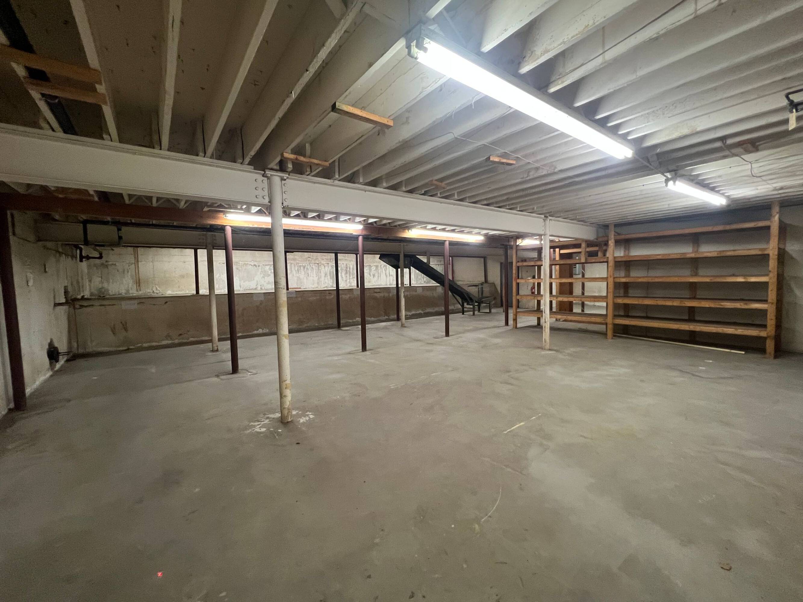 462 Pleasant St, Worcester, MA 01609