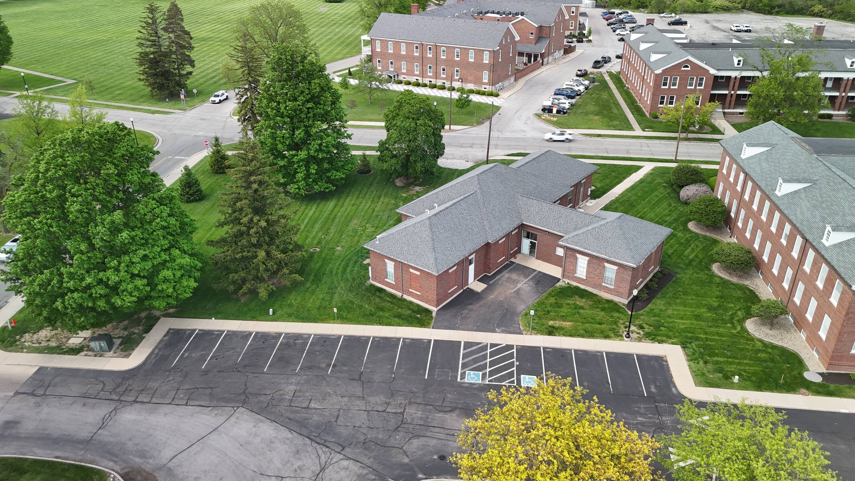 5635 Lawton Loop E Dr, Indianapolis, IN 46216