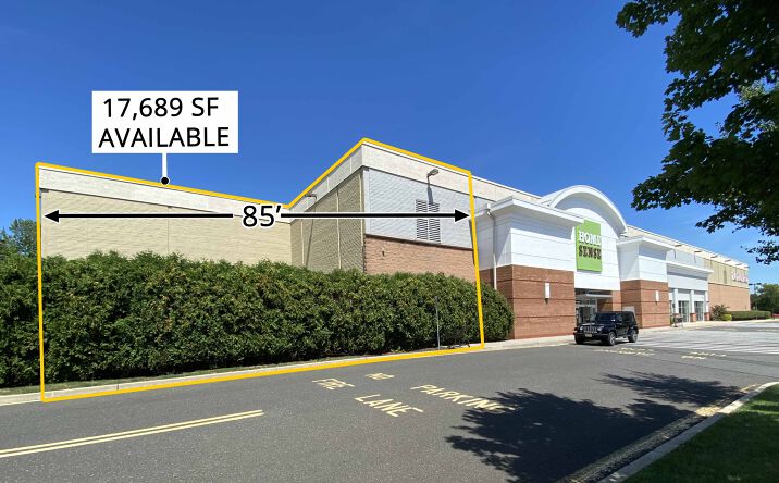 Pictures of Retail, Industrial property located at 55 US-9, Manalapan Township, NJ 07726 for lease - image #1