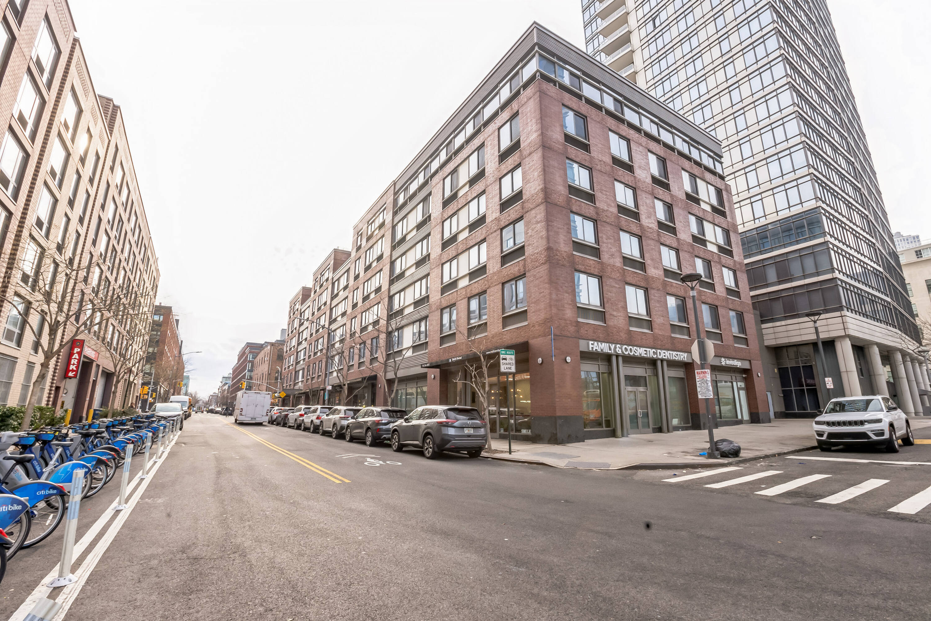 164 Kent Ave, Brooklyn, NY 11249