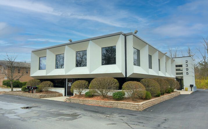 Pictures of Office property located at 2395 S Huron Pkwy, Ann Arbor, MI 48104 for lease - image #1