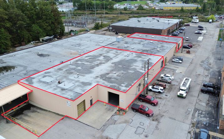 Pictures of Industrial property located at 33250 Lakeland Blvd, Eastlake, OH 44095 for lease - image #1