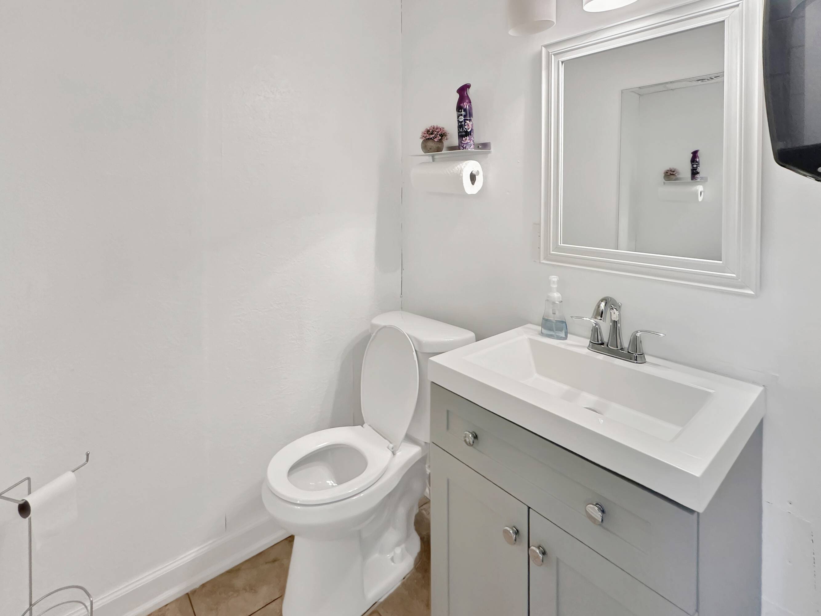 920 W Emmett St, Kissimmee, FL 34741