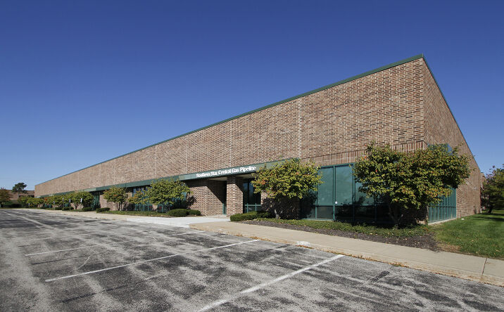 Pictures of Industrial property located at 13400-13428 W 99th St, Lenexa, KS 66215 for lease - image #1