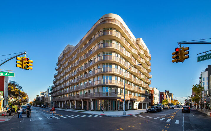 Pictures of Retail property located at 828 Metropolitan Ave, Brooklyn, NY 11211 for lease - image #1