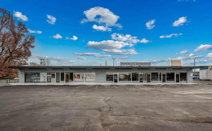 Pictures of Retail property located at 1774 S Grant Ave, Springfield, MO 65807 for lease - image #1