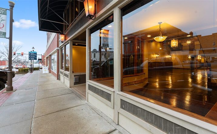 Pictures of Special Purpose property located at 117 W Walnut Street, Rogers, AR 72756 for lease - image #1