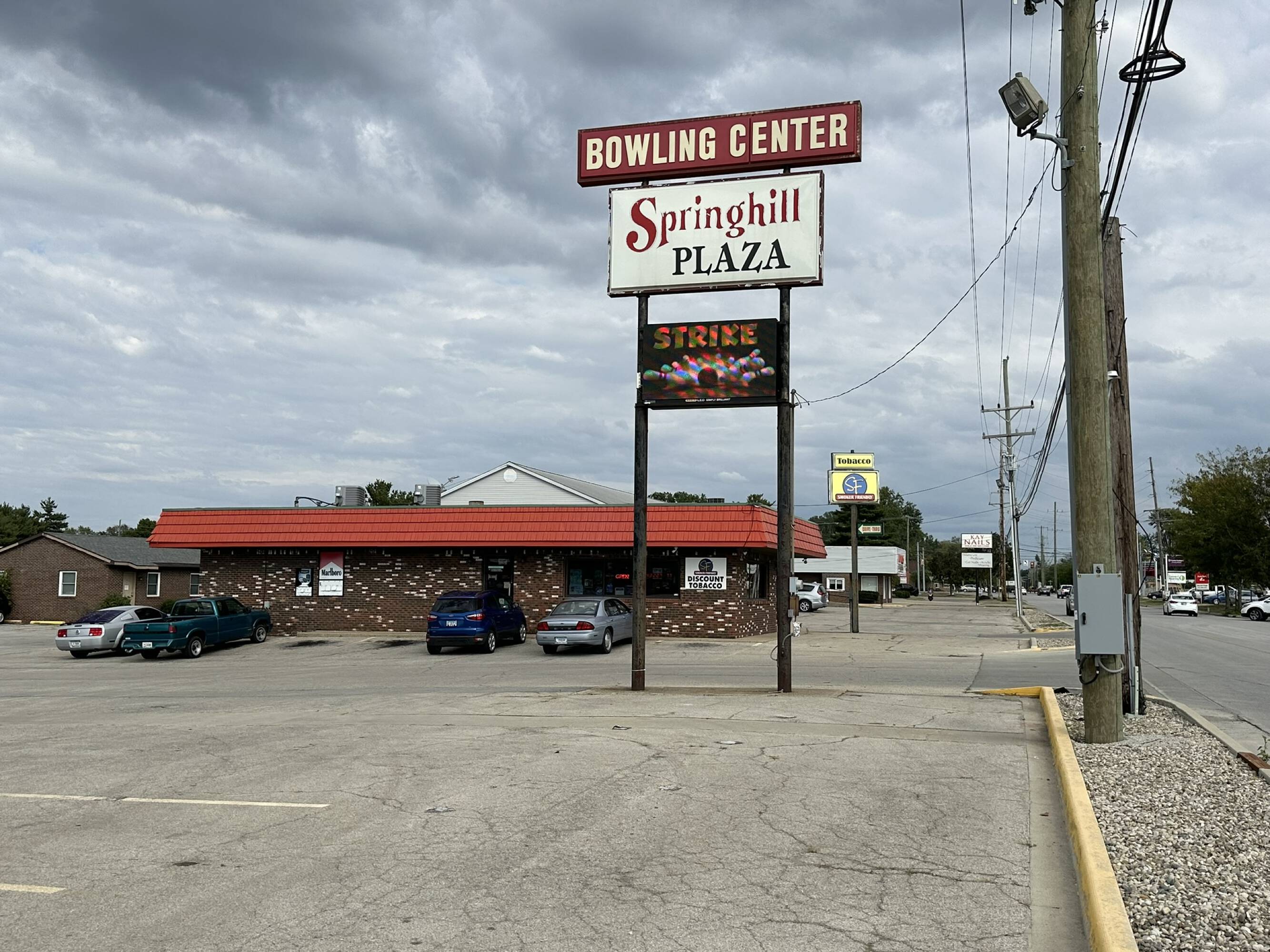 500 E Springhill Dr, Terre Haute, IN 47802