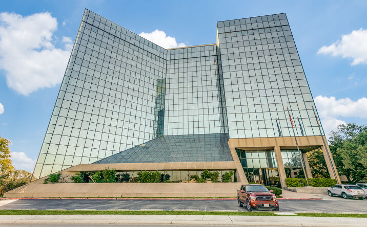 Pictures of Office property located at 1250 NE Interstate 410 Loop, San Antonio, TX 78209 for lease - image #1