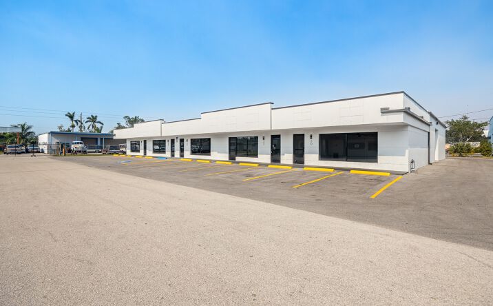 Pictures of Office, Industrial property located at 30 Mildred Dr, Fort Myers, FL 33901 for lease - image #1