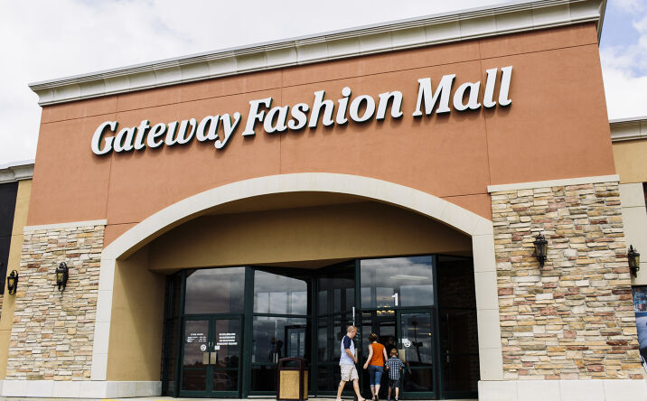 Pictures of Retail property located at 2700 State St, Bismarck, ND 58501 for lease - image #1
