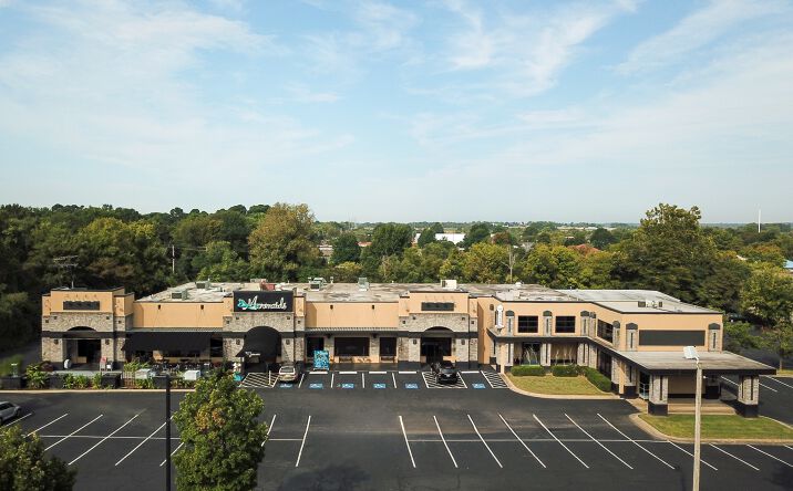 Pictures of Retail, Office, Restaurant property located at 2217 N College Ave, Fayetteville, AR 72703 for lease - image #1