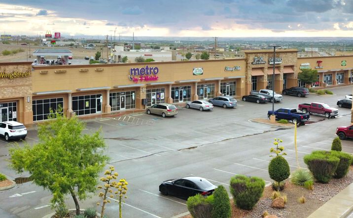 Pictures of Retail property located at 7049 S Desert Blvd, Canutillo, TX 79835 for lease - image #1