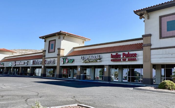 Pictures of Retail property located at 5380 N Mesa St, El Paso, TX 79912 for lease - image #1