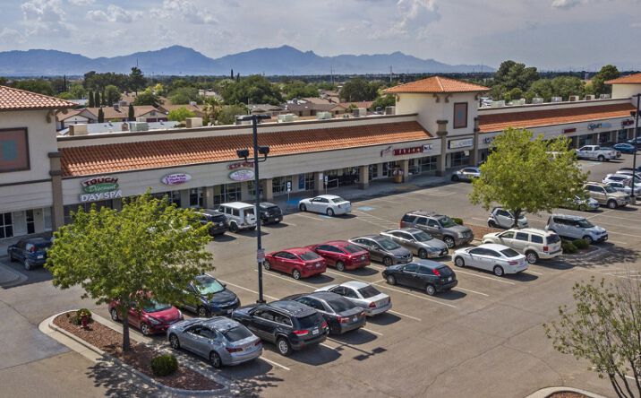 Pictures of Retail property located at 1757 George Dieter Dr, El Paso, TX 79936 for lease - image #1