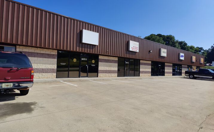 Pictures of Industrial property located at 105 Enterprise Dr, Cumming, GA 30040 for lease - image #1
