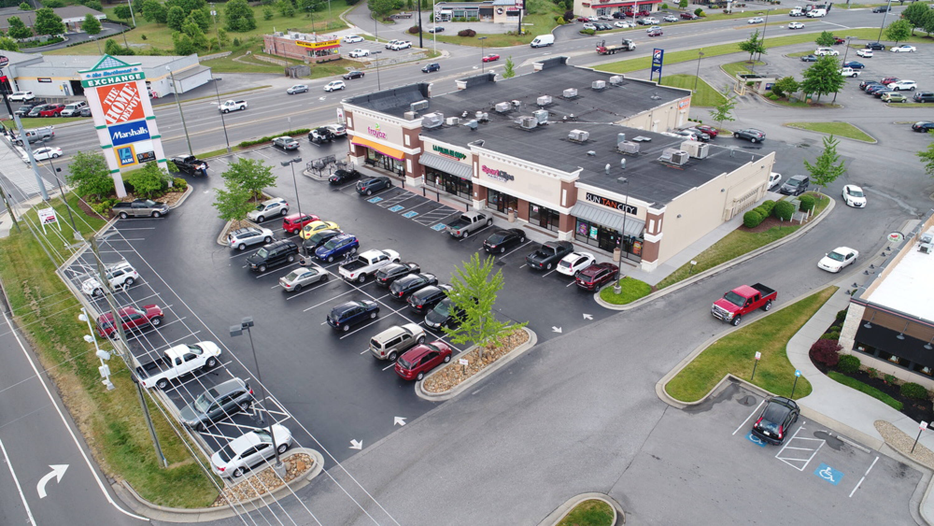 Pizza Inn 5420 Clinton Hwy Knoxville Tn 37912 6631 Clinton Highway, Knoxville, TN 37912 | Crexi.com