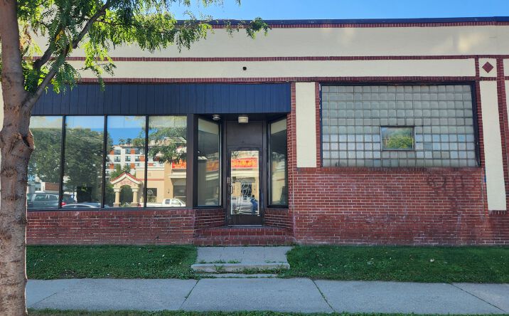 Pictures of Retail, Office property located at 2722 University Ave SE, Minneapolis, MN 55414 for lease - image #1