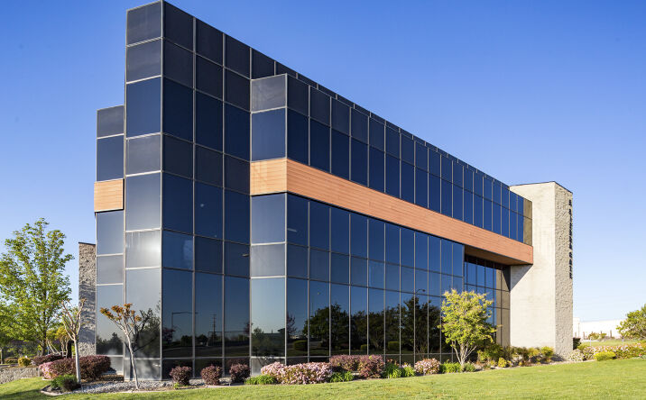 Pictures of Office property located at 5 Sierra Gate Plaza, Roseville, CA 95678 for lease - image #1