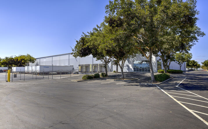 Pictures of Industrial property located at 1733 Morgan Rd, Modesto, CA 95358 for lease - image #1