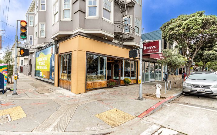 Pictures of Retail, Restaurant property located at 5801 Geary Blvd, San Francisco, CA 94121 for lease - image #1