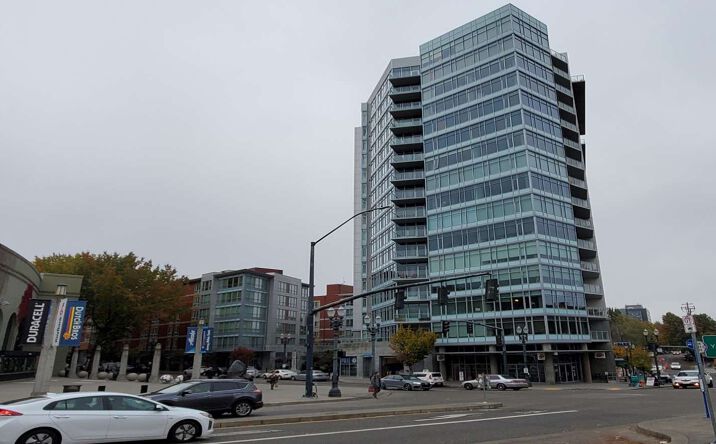 Pictures of Retail, Office, Restaurant property located at 1926 W Burnside St, Portland, OR 97209 for lease - image #1