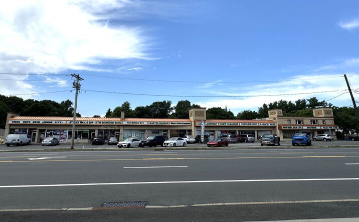 Pictures of Retail, Office property located at 193-225 Commack Rd, Commack, NY 11725 for lease - image #1