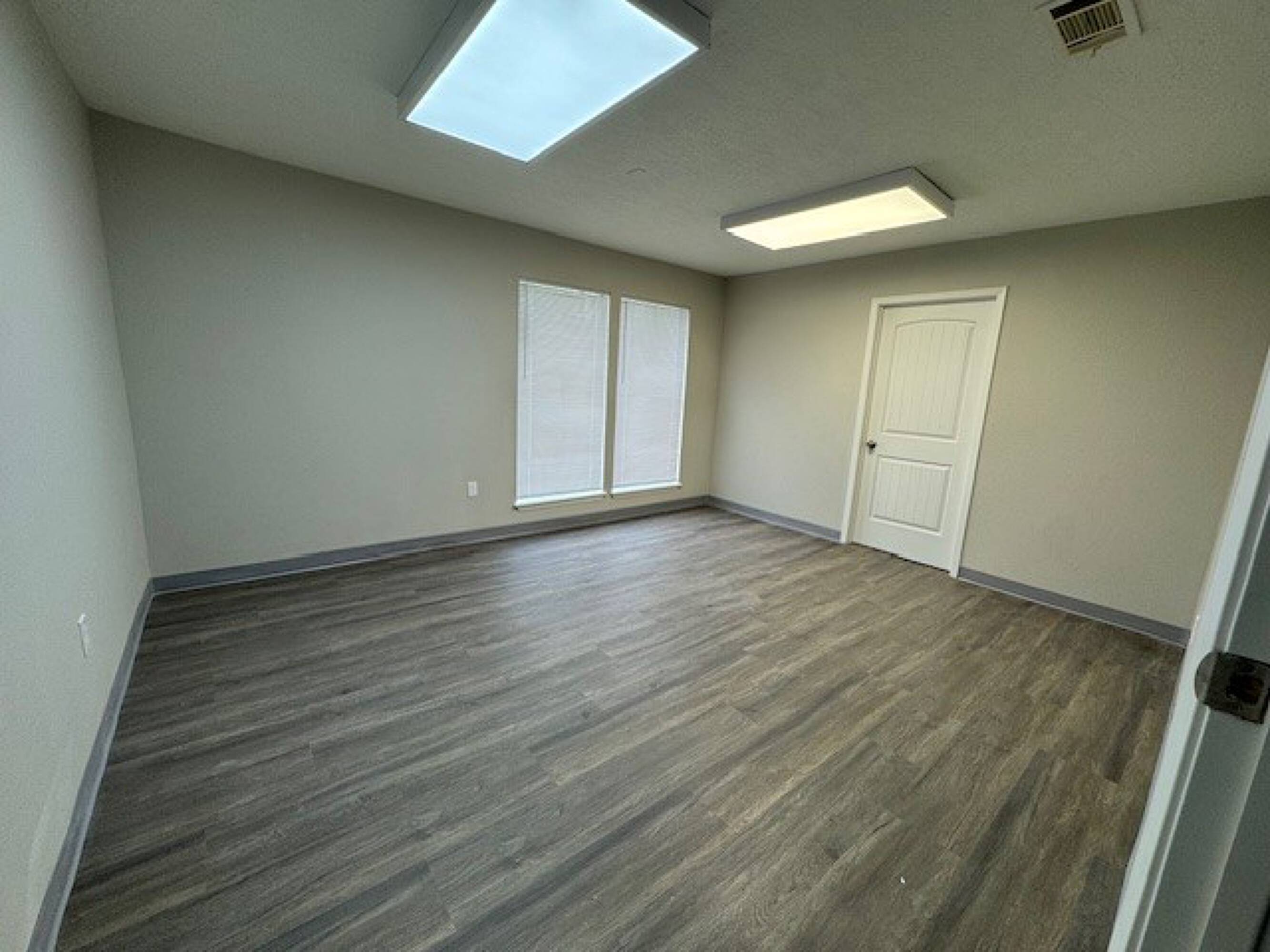 8,259 SF Office