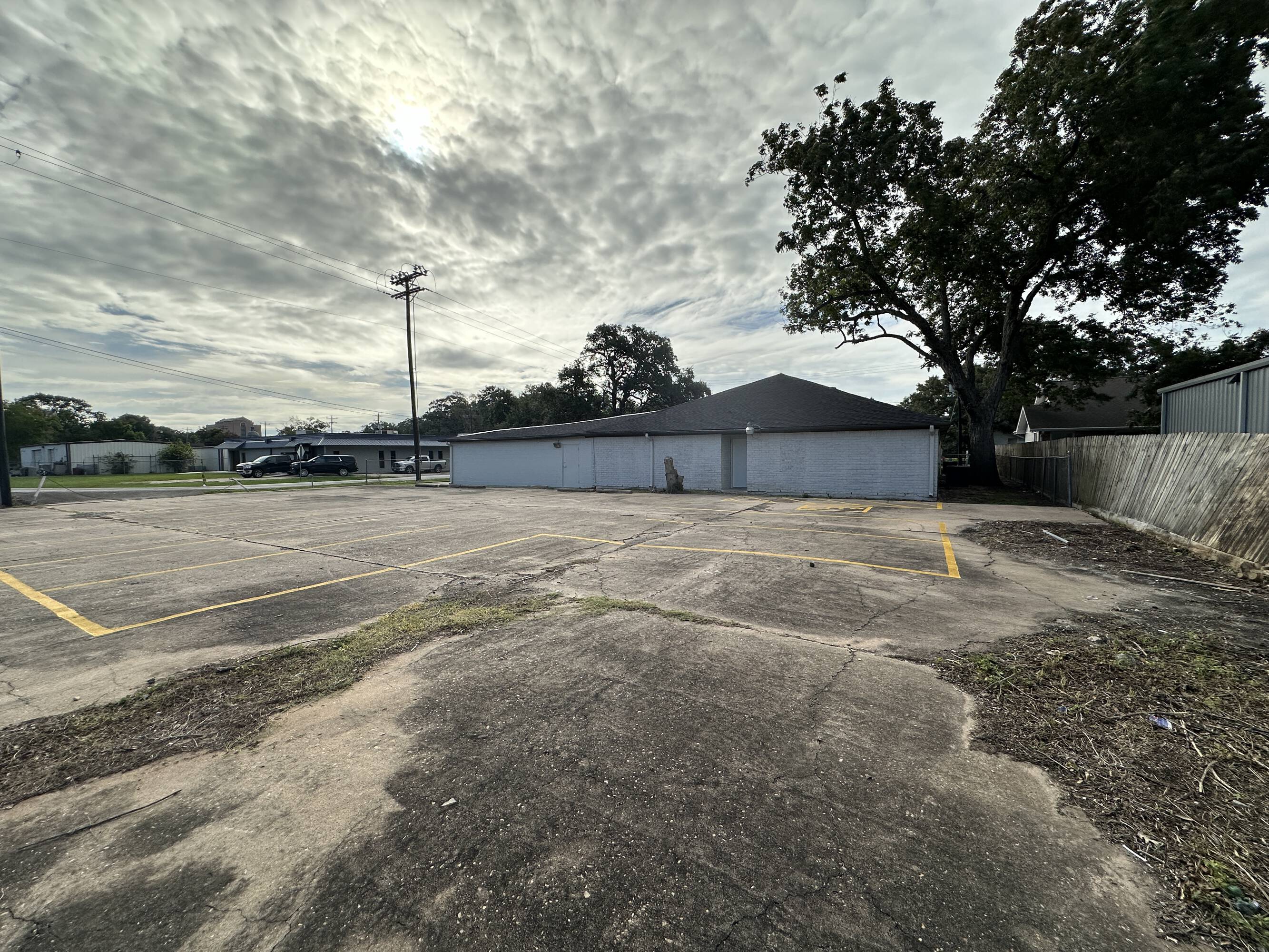 8,259 SF Office